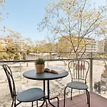 Ola Living Poblenou Beach