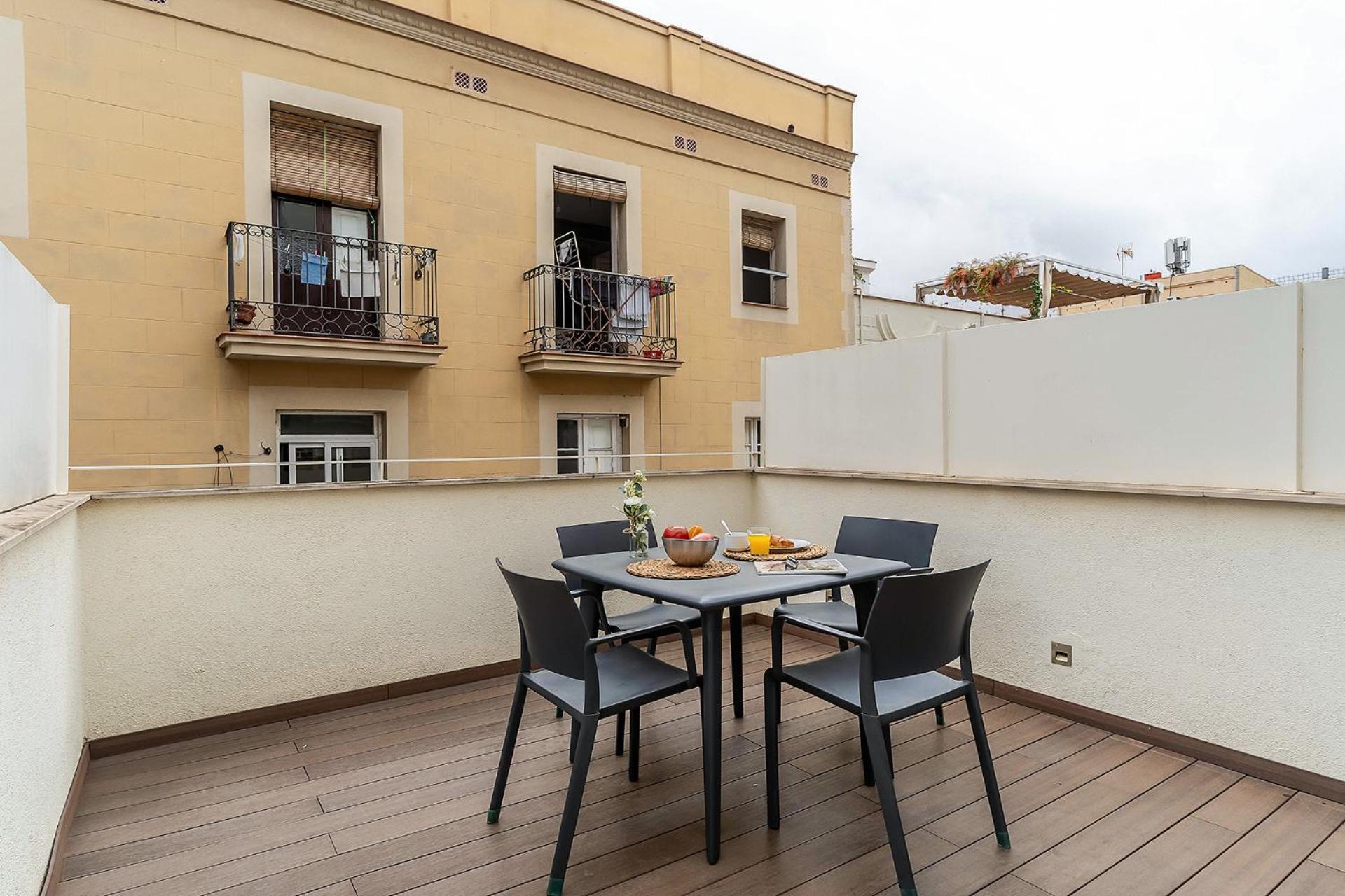 Ola Living Poblenou *